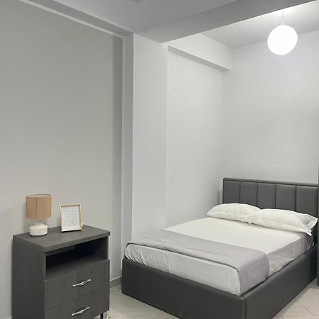 Blossom Apartments Vlora Kültér fotó